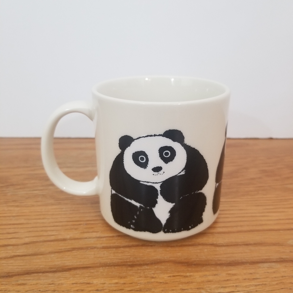 VTG Taylor Ng Panda Coffe Mug